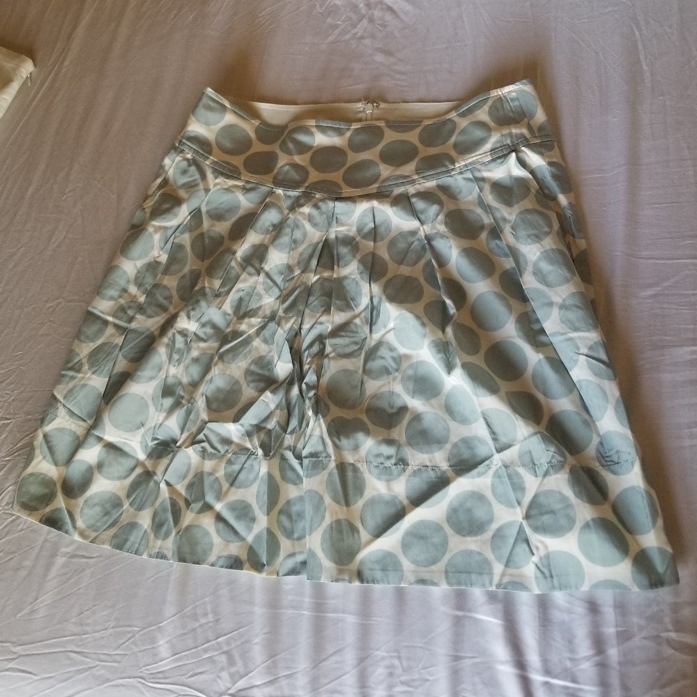Banana Republic light blue circle pattern skirt